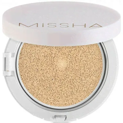 Missha, Тональный крем-кушон Magic Moist Up №21, 15 г